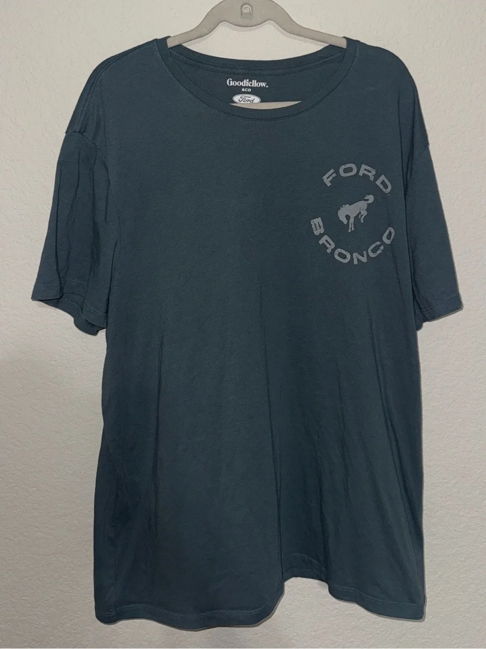 Ford Bronco Distressed Retro Ad Graphic Tee Charcoal Blue XXL